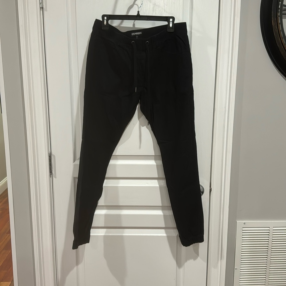 Express joggers